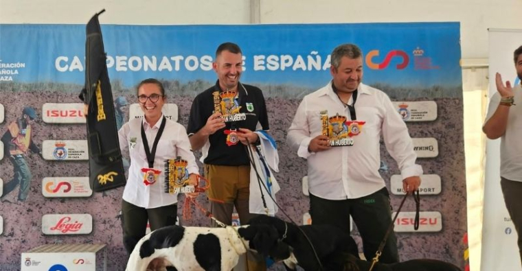 Juan José Canosa y María Fernández junto a Juan Antonio Bernal se proclaman campeones de España de San Huberto
